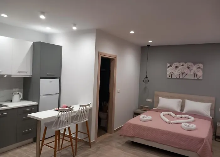 Summer Holidays Apartment Kolymbia